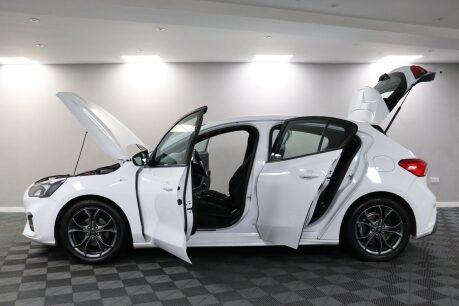 Ford Focus ST-LINE 5