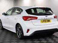 Ford Focus ST-LINE 11