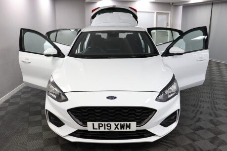 Ford Focus ST-LINE 8