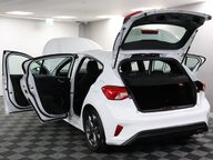Ford Focus ST-LINE 22