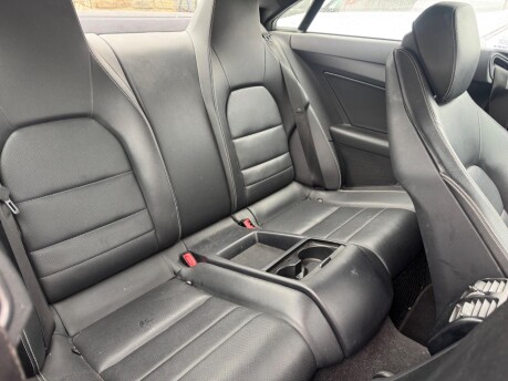 Mercedes-Benz E Class E220 CDI BLUEEFFICIENCY SPORT 8