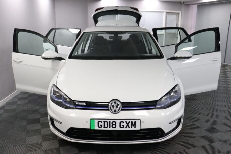 Volkswagen Golf E-GOLF 8