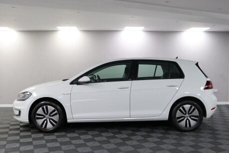 Volkswagen Golf E-GOLF 19