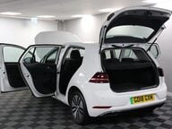 Volkswagen Golf E-GOLF 22