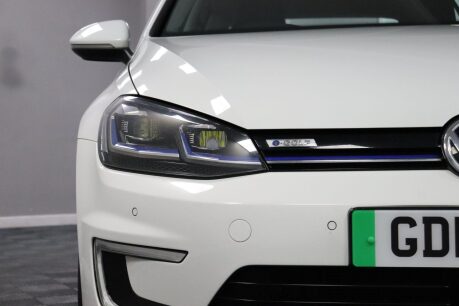 Volkswagen Golf E-GOLF 26