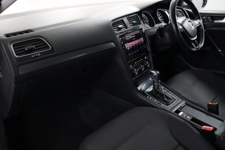Volkswagen Golf E-GOLF 35