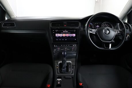 Volkswagen Golf E-GOLF 43