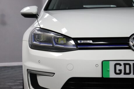 Volkswagen Golf E-GOLF 26