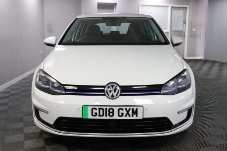 Volkswagen Golf E-GOLF 4