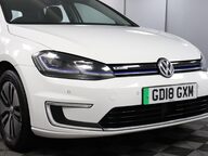 Volkswagen Golf E-GOLF 27