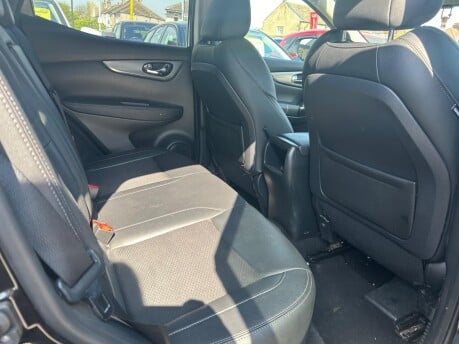 Nissan Qashqai DCI TEKNA 8