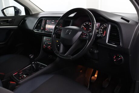 SEAT Ateca ECOTSI SE TECHNOLOGY 3