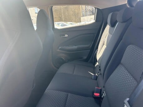 Nissan Juke DIG-T ACENTA 9
