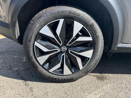 Nissan Juke DIG-T ACENTA 14