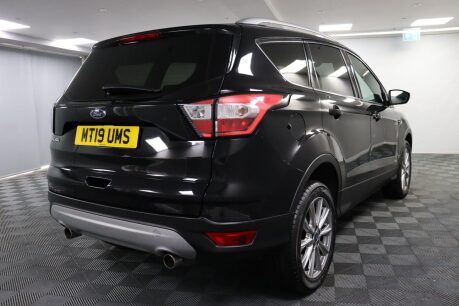Ford Kuga TITANIUM EDITION TDCI 12