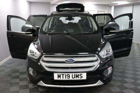 Ford Kuga TITANIUM EDITION TDCI 8
