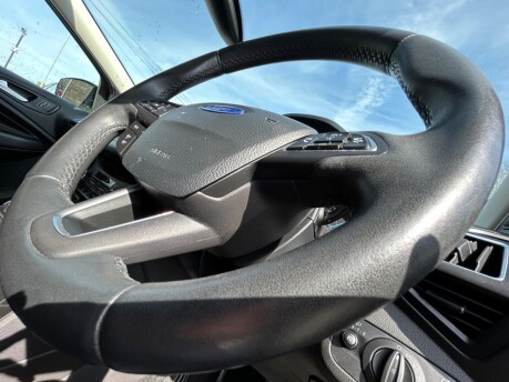 Ford Kuga TITANIUM EDITION TDCI 9