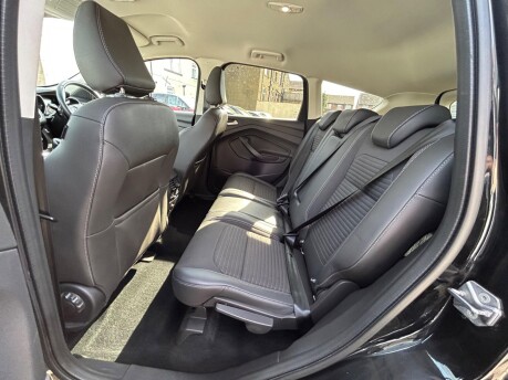 Ford Kuga TITANIUM EDITION TDCI 11