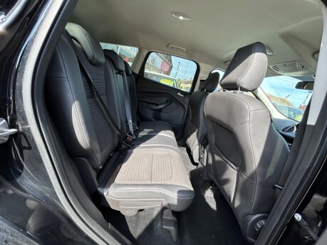 Ford Kuga TITANIUM EDITION TDCI 12