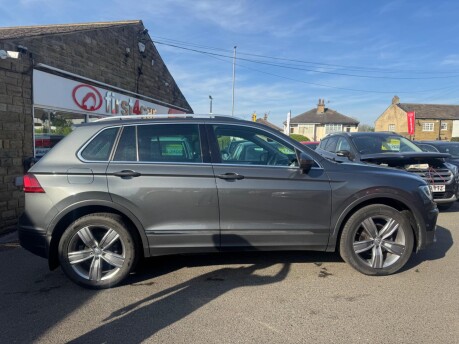 Volkswagen Tiguan MATCH TDI 4MOTION 17