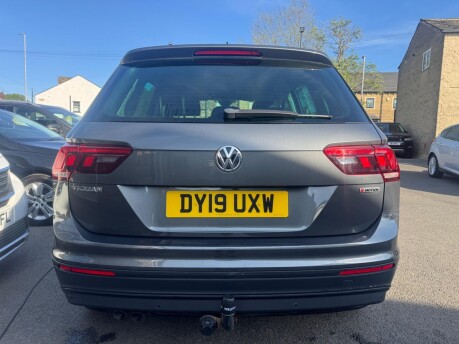 Volkswagen Tiguan MATCH TDI 4MOTION 19