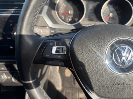 Volkswagen Tiguan MATCH TDI 4MOTION 25