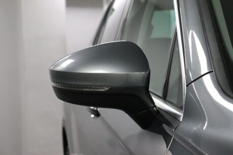 Volkswagen Tiguan MATCH TDI 4MOTION 33