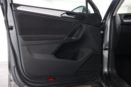 Volkswagen Tiguan MATCH TDI 4MOTION 44