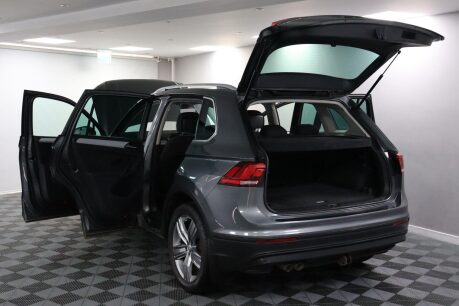 Volkswagen Tiguan MATCH TDI 4MOTION 21