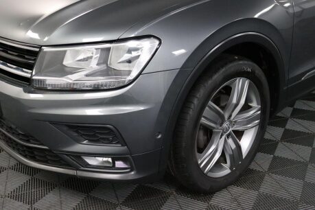 Volkswagen Tiguan MATCH TDI 4MOTION 31