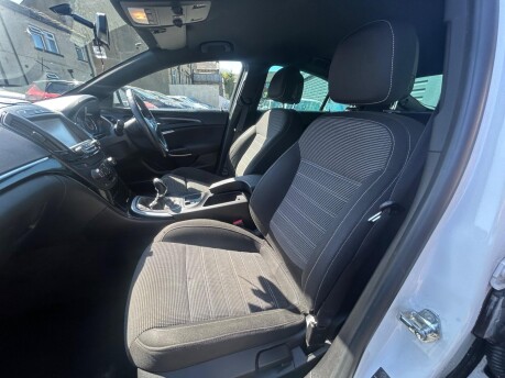 Vauxhall Insignia SRI NAV VX-LINE CDTI ECOFLEX S/S 16