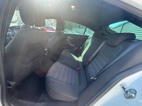 Vauxhall Insignia SRI NAV VX-LINE CDTI ECOFLEX S/S 10