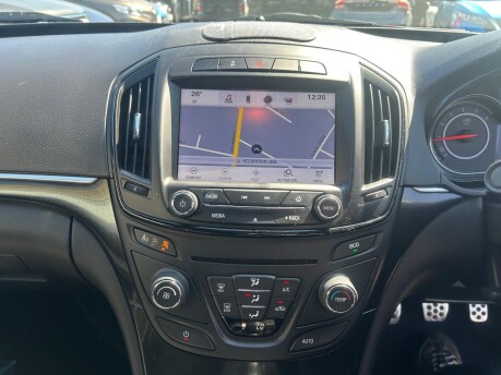 Vauxhall Insignia SRI NAV VX-LINE CDTI ECOFLEX S/S 15