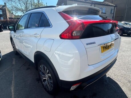Mitsubishi Eclipse Cross 2 5