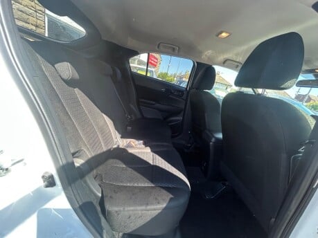 Mitsubishi Eclipse Cross 2 11