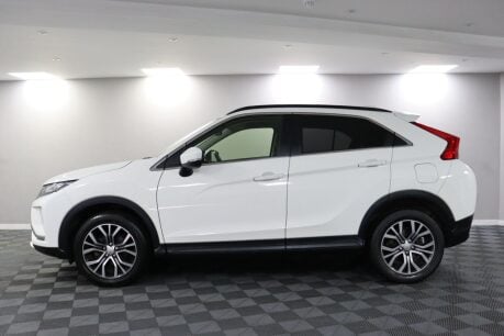 Mitsubishi Eclipse Cross 2 18