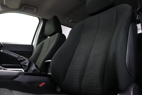 Mitsubishi Eclipse Cross 2 35