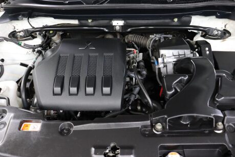 Mitsubishi Eclipse Cross 2 44
