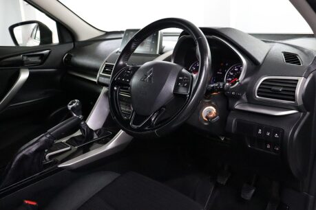 Mitsubishi Eclipse Cross 2 5