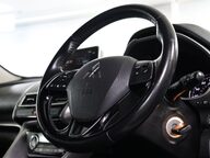 Mitsubishi Eclipse Cross 2 13