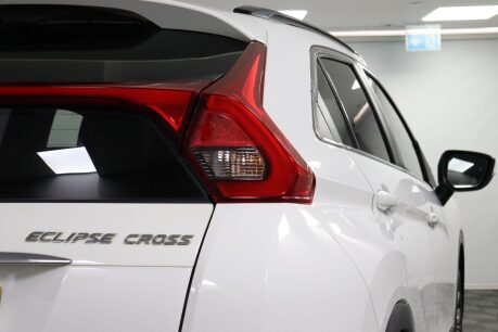 Mitsubishi Eclipse Cross 2 24