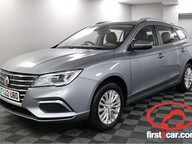 MG MG5 EXCLUSIVE 1