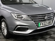 MG MG5 EXCLUSIVE 26