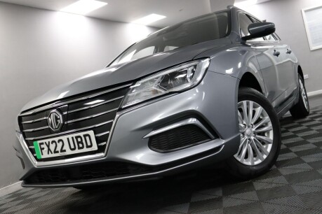 MG MG5 EXCLUSIVE 32