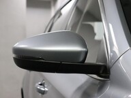 MG MG5 EXCLUSIVE 33