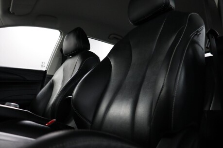 MG MG5 EXCLUSIVE 35