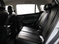 MG MG5 EXCLUSIVE 42