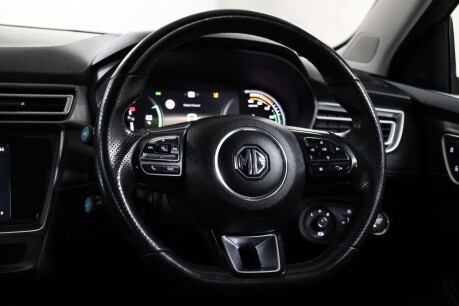 MG MG5 EXCLUSIVE 46