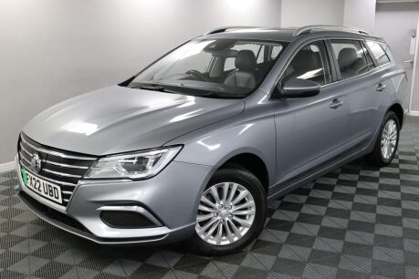 MG MG5 EXCLUSIVE 21