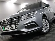 MG MG5 EXCLUSIVE 33